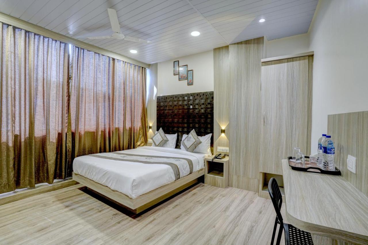 Hotel Arts International 孟买 外观 照片
