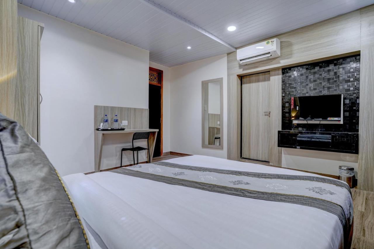Hotel Arts International 孟买 外观 照片
