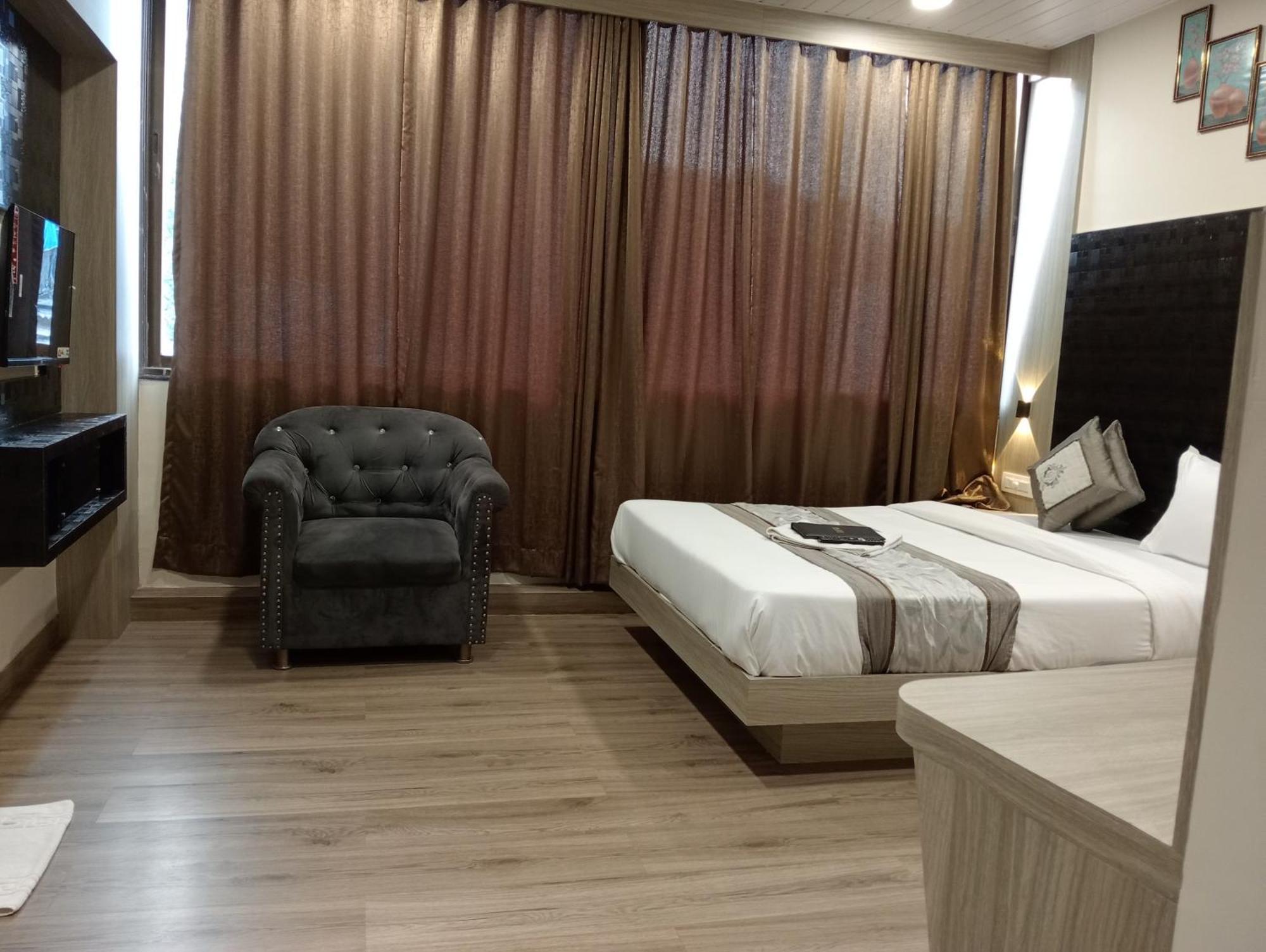 Hotel Arts International 孟买 外观 照片