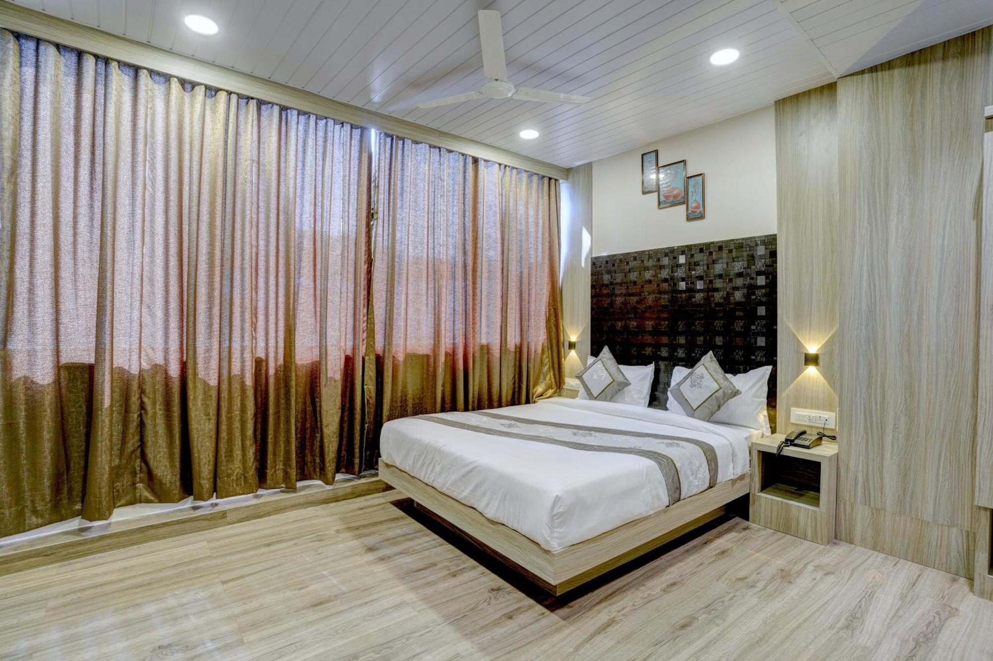 Hotel Arts International 孟买 外观 照片